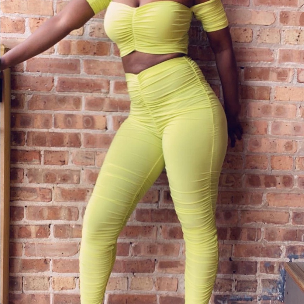 Lime 2 piece set